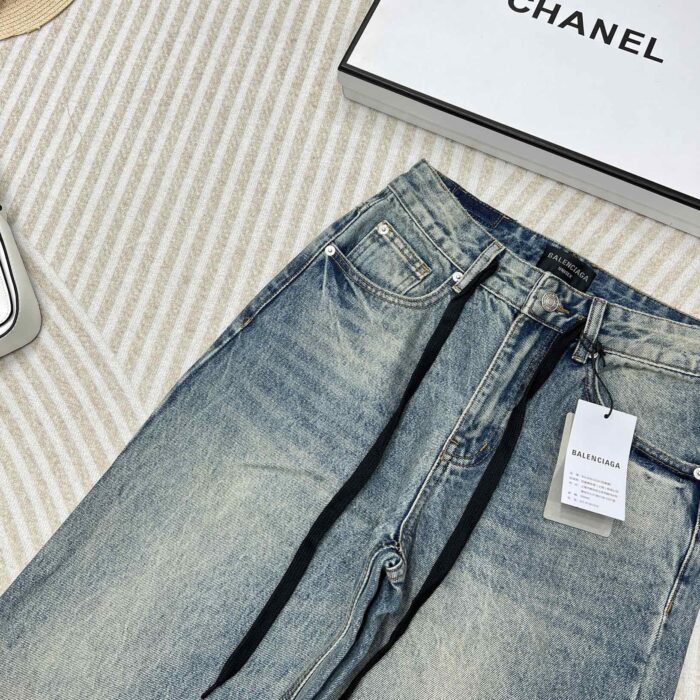 Vintage Wash Wide-Leg Jeans - Sassygrove