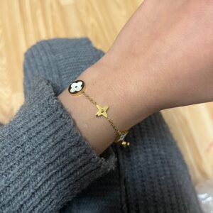 5A9C0DE9-C078-4CF9-B754-397992C4DF21 Mother of pearl vl bracelet - Sassygrove