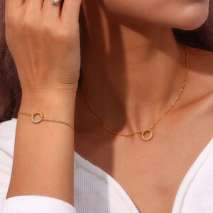 A02132AB-2A5B-40EA-9F57-19FCFE6791D5 Half moon bracelet - Sassygrove