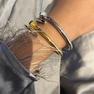 ARIJ plain stamped pin bangle - Sassygrove